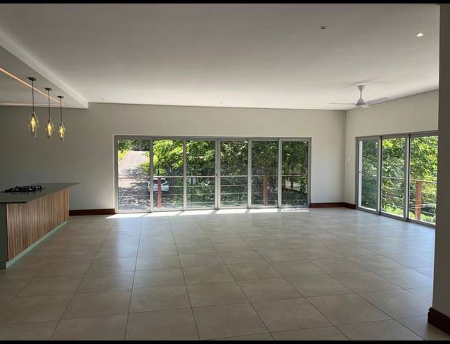 4 BEDROOM HOUSE FOR SALE IN ZINI RIVER ESTATE